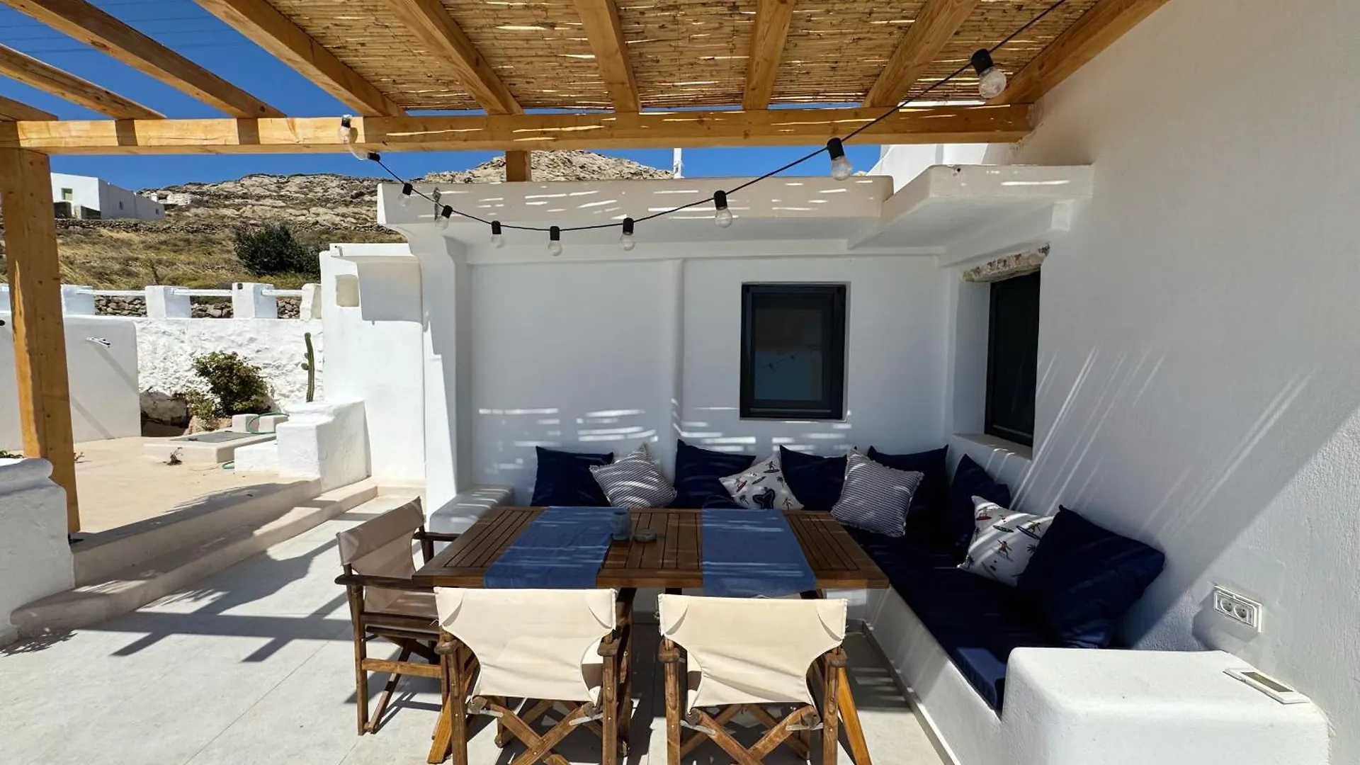Kukulu Luxurious Cottage With Mini Private Pool Ano Mera Lägenhet